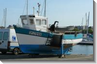 Saint-Malo (2007-08-10) Devant le chantier Etoile-Marine